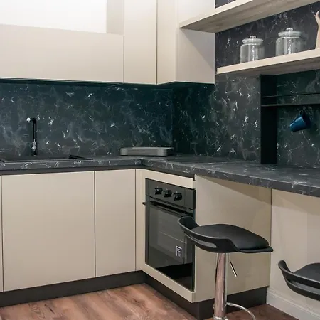 Salvator Rosa 108 4* Neapel