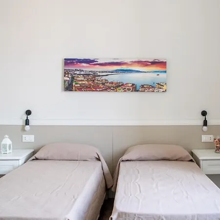 Pensjonat Salvator Rosa 108 4*