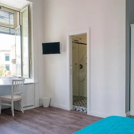 ゲストハウス Salvator Rosa 108 4*