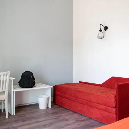 ゲストハウス Salvator Rosa 108 4*