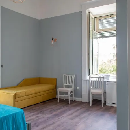 Salvator Rosa 108 4* Neapol